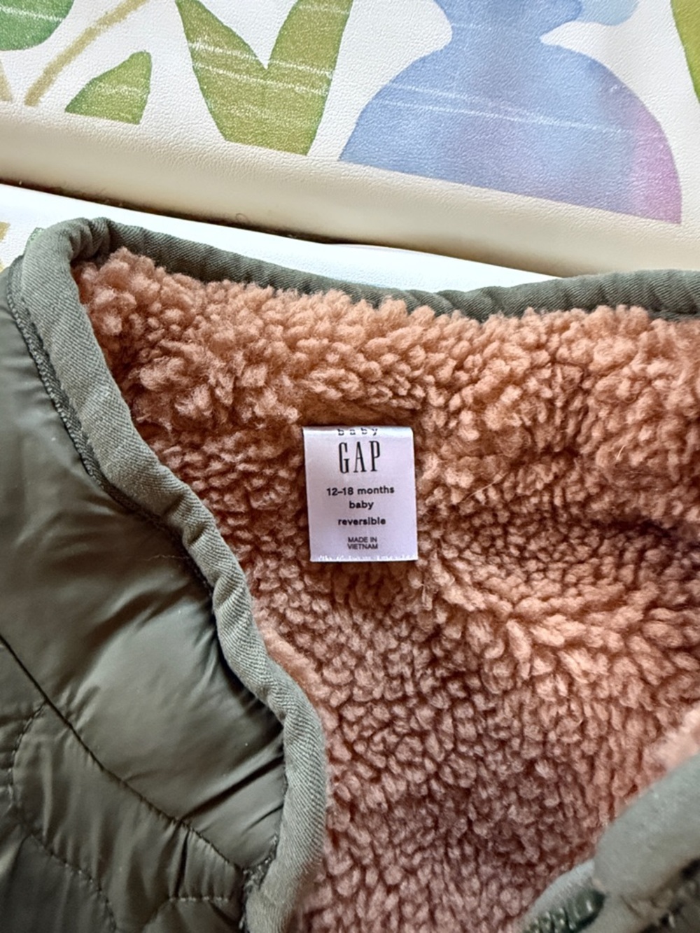 3/$25 GAP Olive Green Quilted Vest with Brown Sherpa Interior - Picture 2 of 3